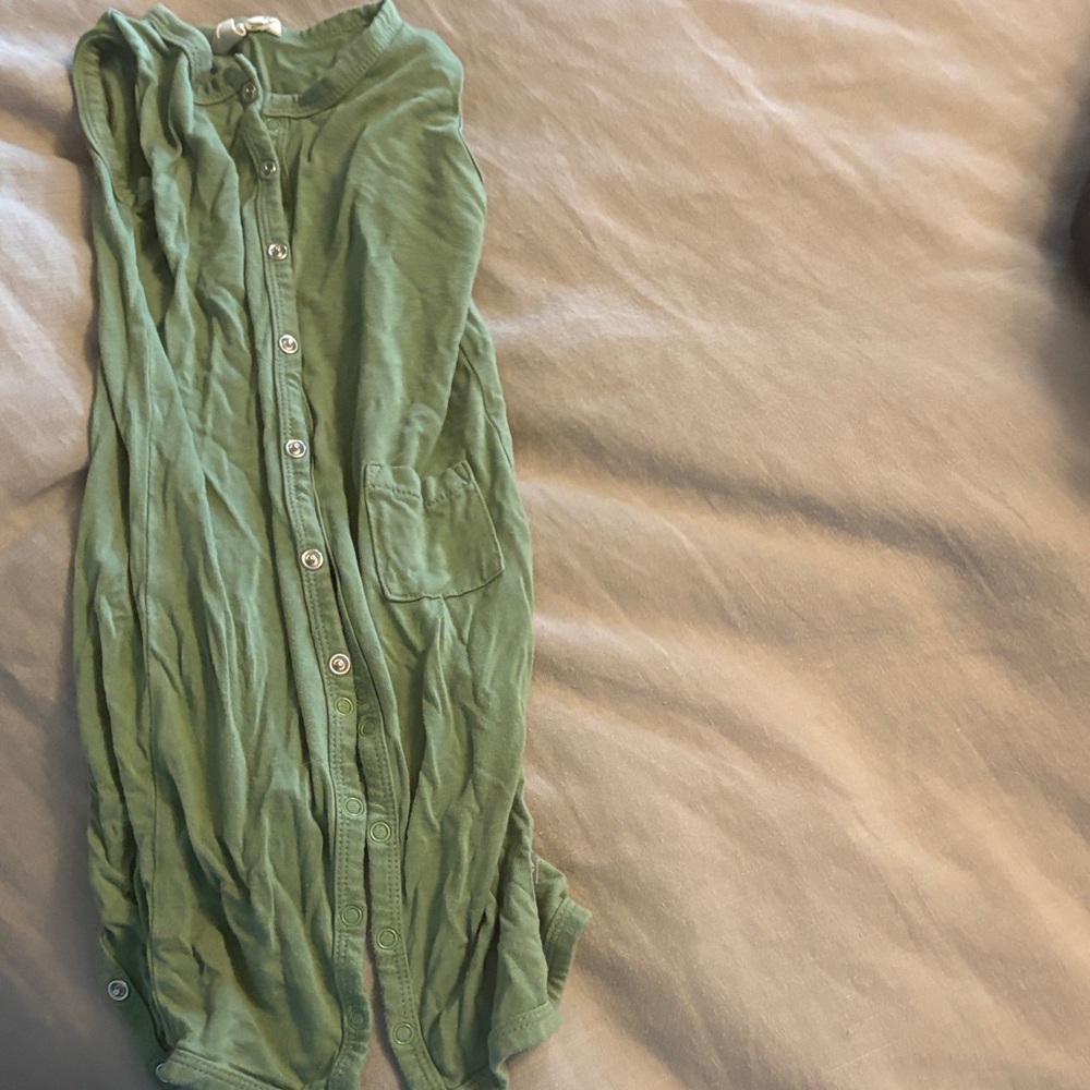Kyte BABY Green Kids One Piece Bodysuit